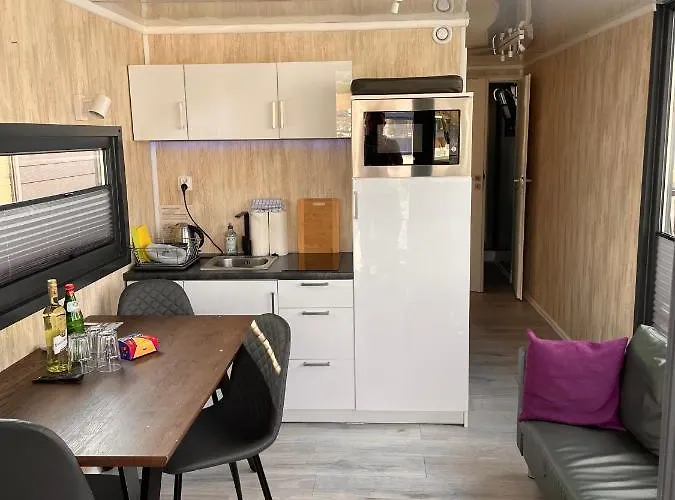 보트호텔 Hausboot Saale-unstrut *