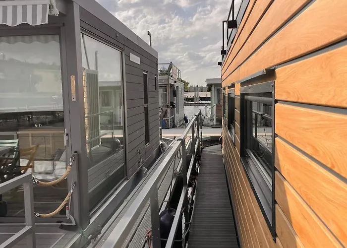 보트호텔 Hausboot Saale-unstrut *